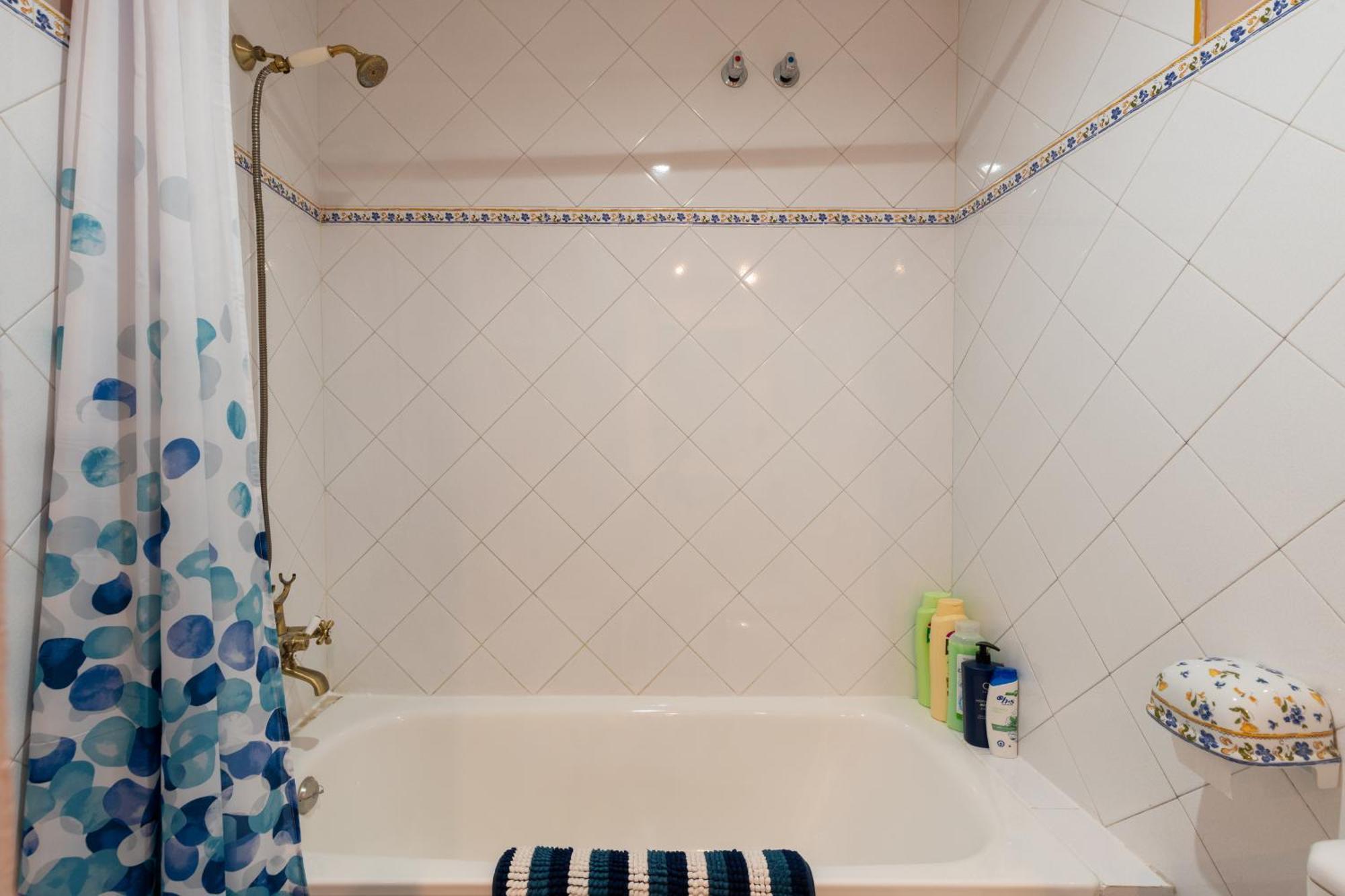 Penthouse!!! Center Of Seville!!! 2 Bedroom + 2 Bath!!! Appartamento *