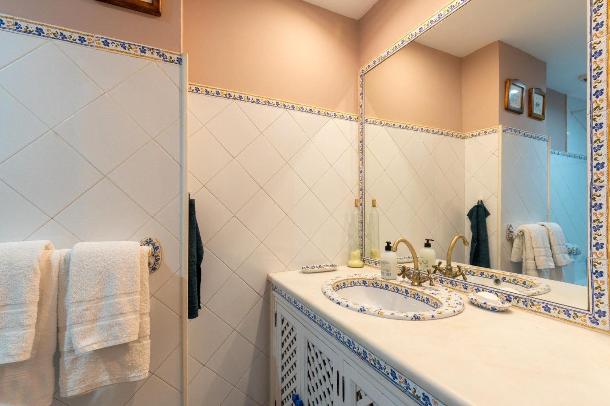 Penthouse!!! Center Of Seville!!! 2 Bedroom + 2 Bath!!! * Siviglia